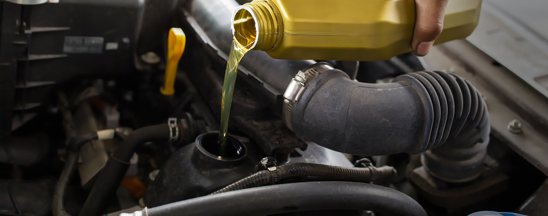 Motorcycle Oil Myths Busted: Wrong Oil Effects